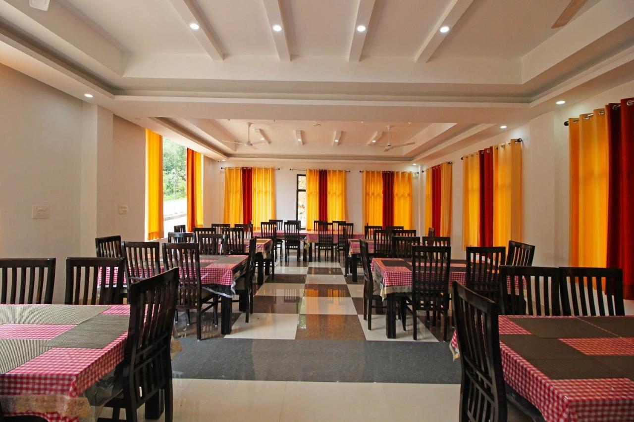 Oyo Hotel Chandni Dharamshala Exterior photo